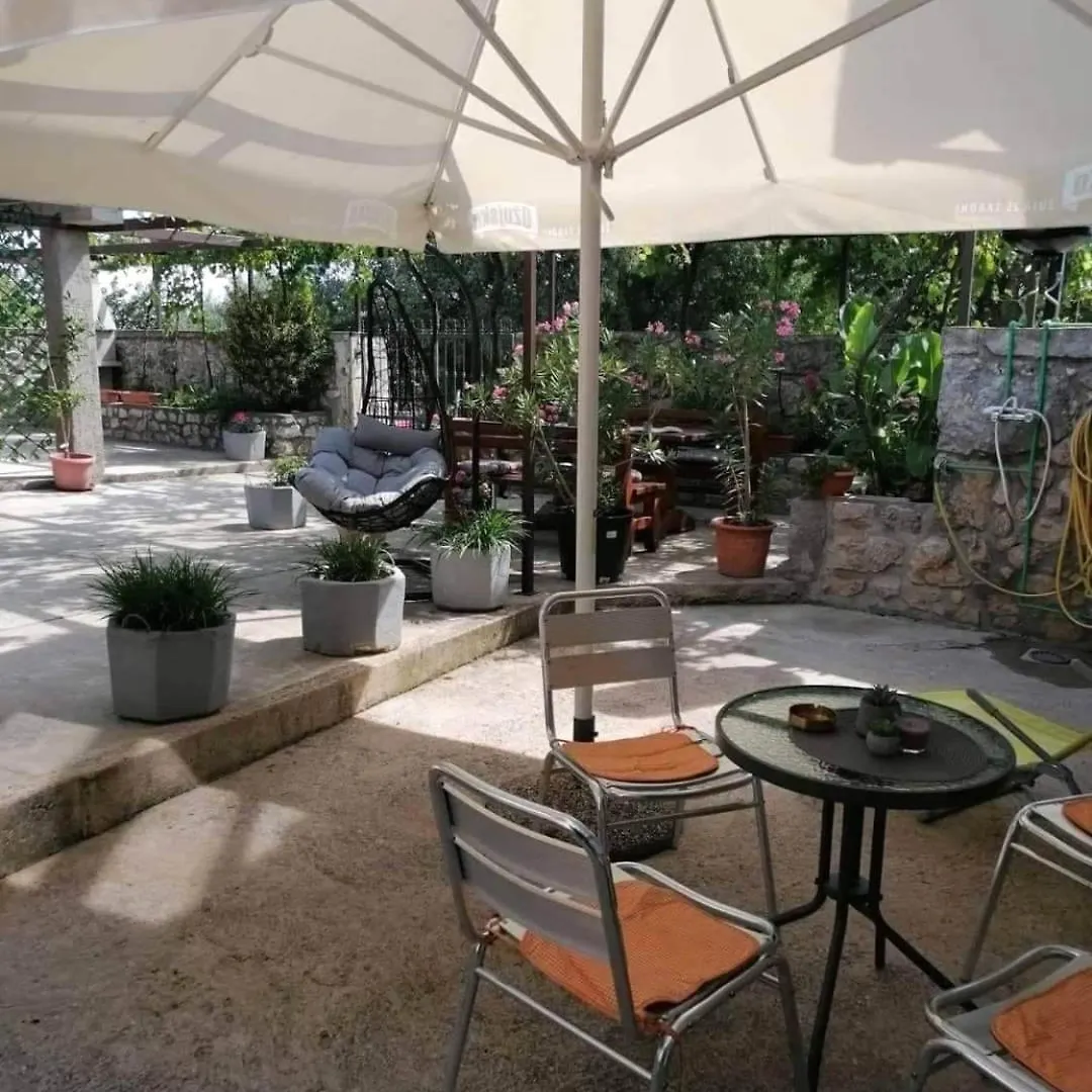 Apartments With A Parking Space Bribir, Novi Vinodolski - 23380