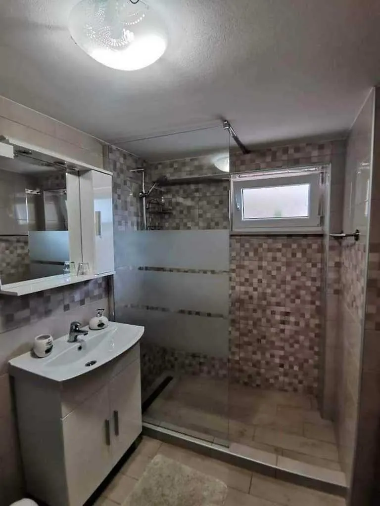 Apartments With A Parking Space Bribir, Novi Vinodolski - 23380 Croatia